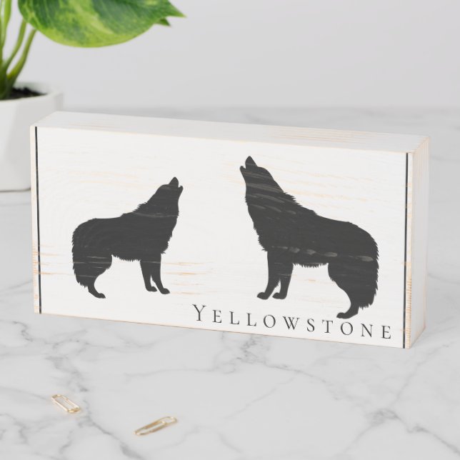Wood Box Art-Yellowstone Wolf (In Situ Horizontal)
