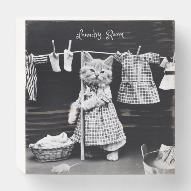 Wood Box Sign, Cat Hanging Laundry (Front Horizontal)