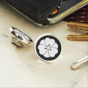 Wood sorrel with swords lapel pin