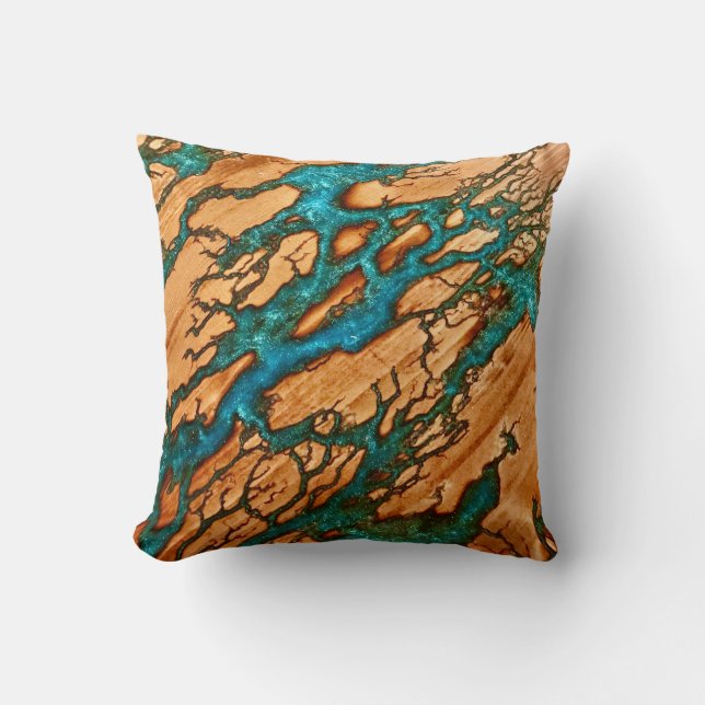 wood throw pillow (Front)