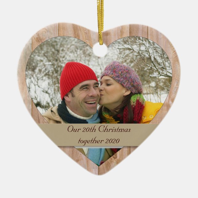 Wooden customizable photo holiday ornament (Front)