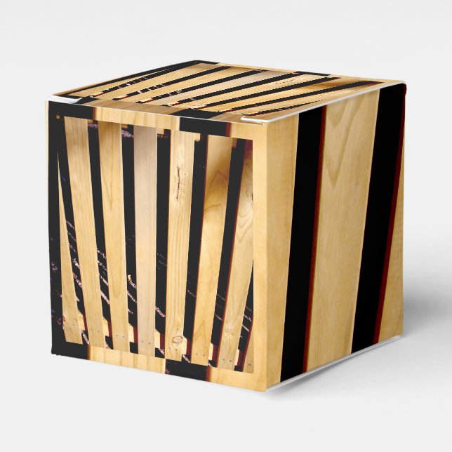 Wooden Fence Posts, Favor Boxes (Front Side)