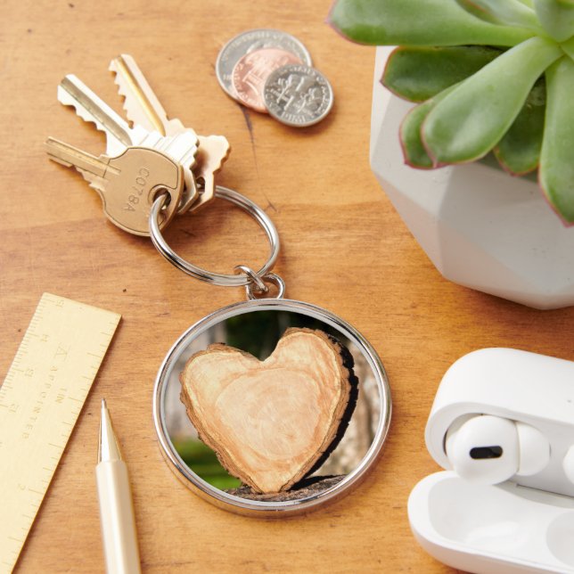 wooden heart keychain (Desk)