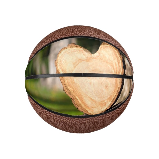 wooden heart mini basketball (Front)