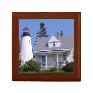 Wooden Jewelry Keepsake Box