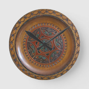 Wooden Polish Plate Design Round Clock