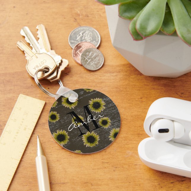 Wooden Sunflower Distressed Pattern Personalized Keychain (Desk)