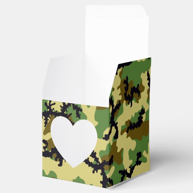 Woodland camouflage favor boxes (Opened)