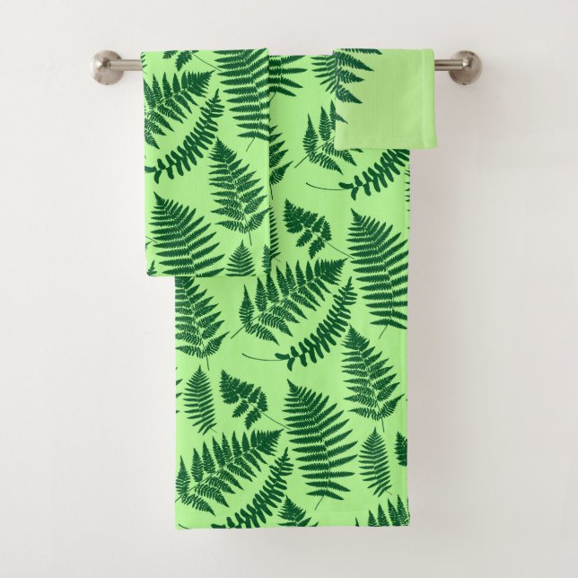 Woodland Fern Pattern, Emerald and Light Green Bath Towel Set (Insitu)