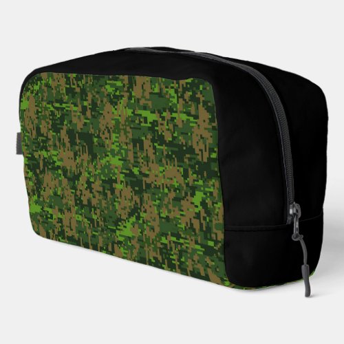 Woodland Style Digital Camouflage Decor Dopp Kit