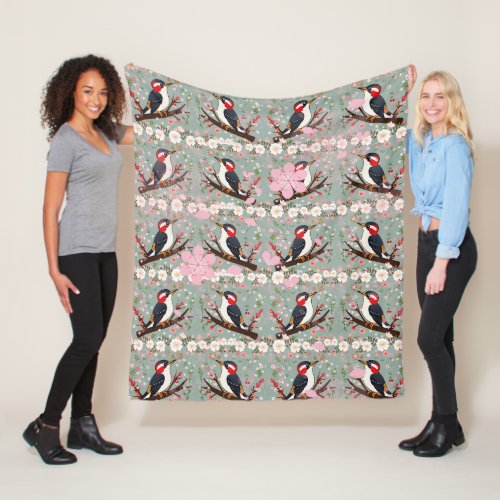 Woodpecker Floral Pattern Fleece Blanket