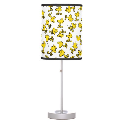 Woodstock Classic Design Pattern Table Lamp