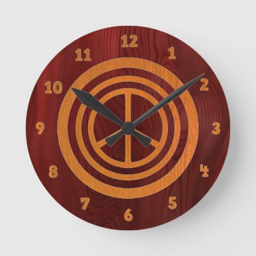 Woody Peace II Round Clock