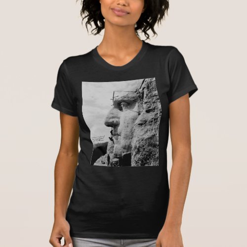 Workmen on George Washington Face Mount Rushmore T_Shirt