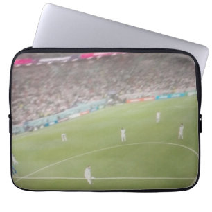 World Cup England X United States Laptop Sleeve