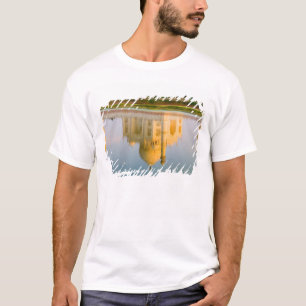 World famous Taj Mahal temple reflection at T-Shirt