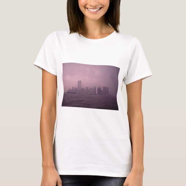 World Trade Center And Manhattan Skyline In Fog. T-Shirt (Front)