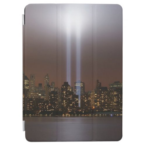 World trade center tribute in light in New York iPad Air Cover