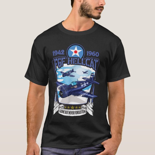World War 2 F6f Hellcat Fighter Airplane  T-Shirt (Front)