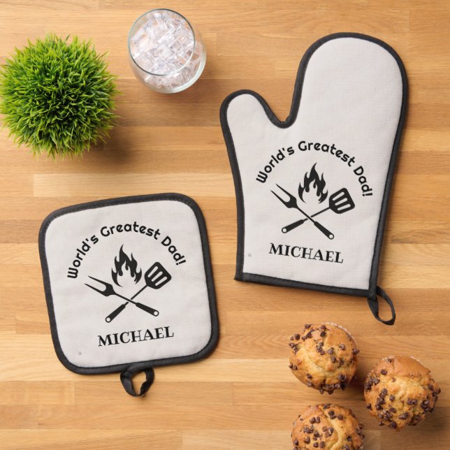 worlds greatest dad, stylish personalized grill oven mitt & pot holder set (Top Down)