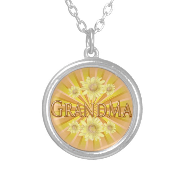 World's Greatest Grandma round necklace (Front)