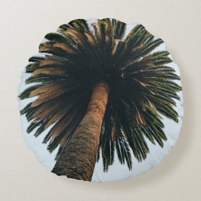 Worm eye photography of palm tree round pillow (Front)
