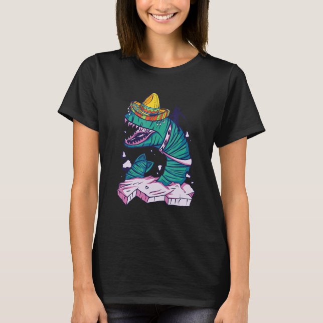 Worm Farmer Sombrero Mexican Worm Mexico Compostin T-Shirt (Front)