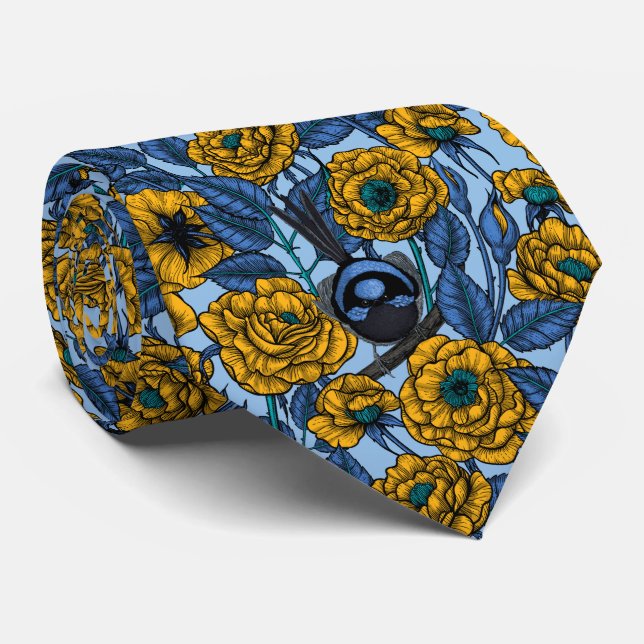 Wren in the roses neck tie (Rolled)