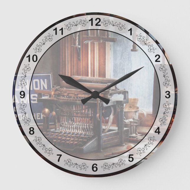 Writer - Typewriter - The aspiring writer Large Clock (Front)