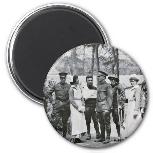 WWI Nurses and Doctors Magnet