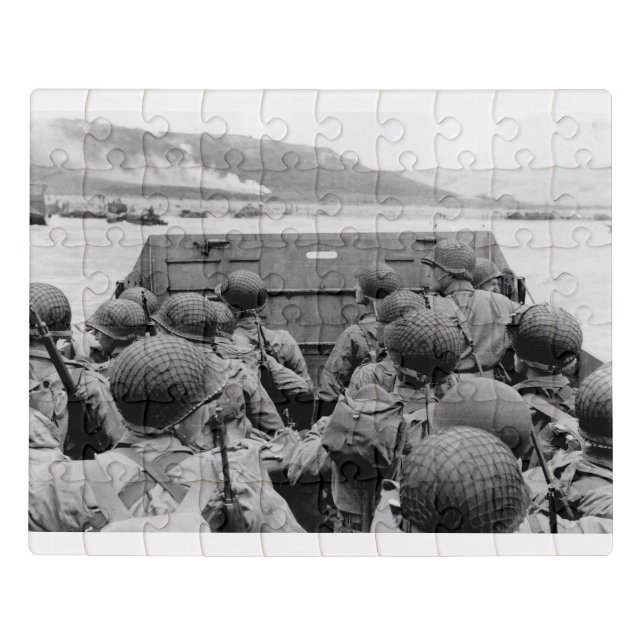 WWII DDay US Troops On Landing Craft Jigsaw Puzzle (Puzzle Horizontal)