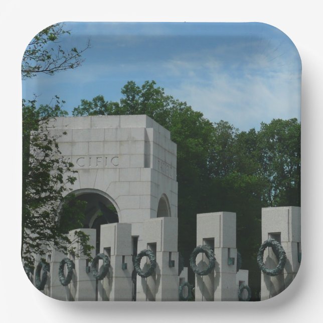 WWII Memorial Wreaths II in Washington DC Paper Plates (Front)