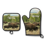 Wyoming Bison Nature Animal Photography Oven Mitt & Pot Holder Set