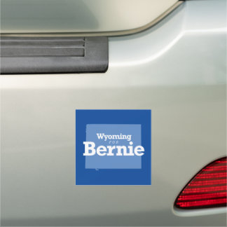 WYOMING FOR BERNIE SANDERS CAR MAGNET