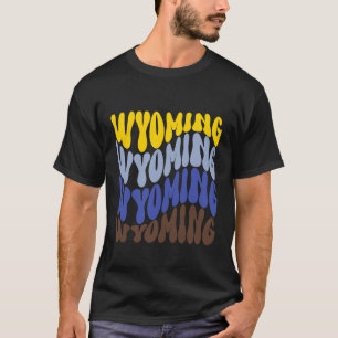 Wyoming Wavy Text Patriotic Design T-Shirt