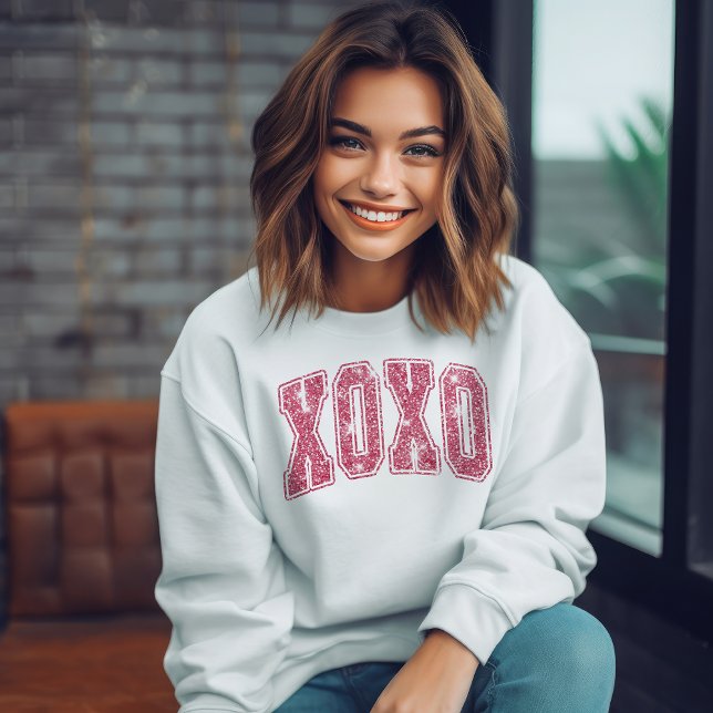 X0X0 in Pink Glitter Sweatshirt (Creator Uploaded)