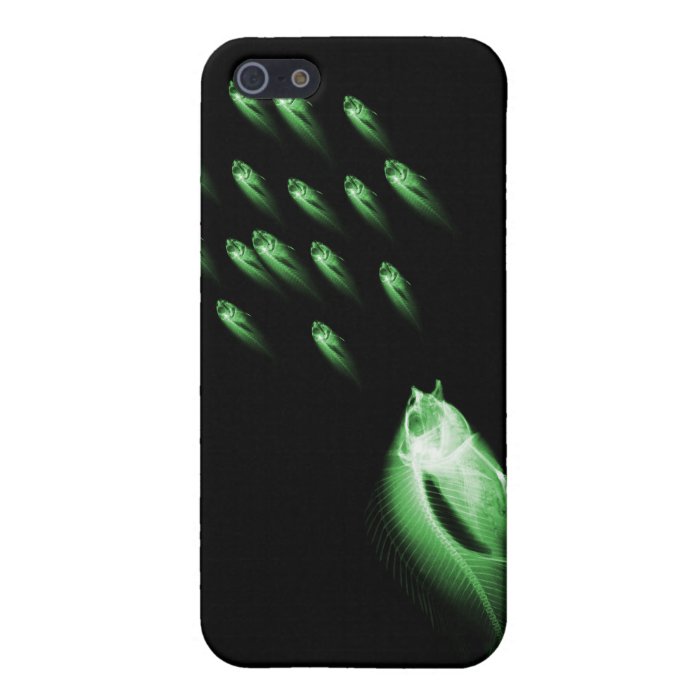 X RAY FISH CHASE   GREEN iPhone 5 COVER