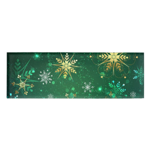 Xmas Golden Snowflakes on Green Background Name Tag