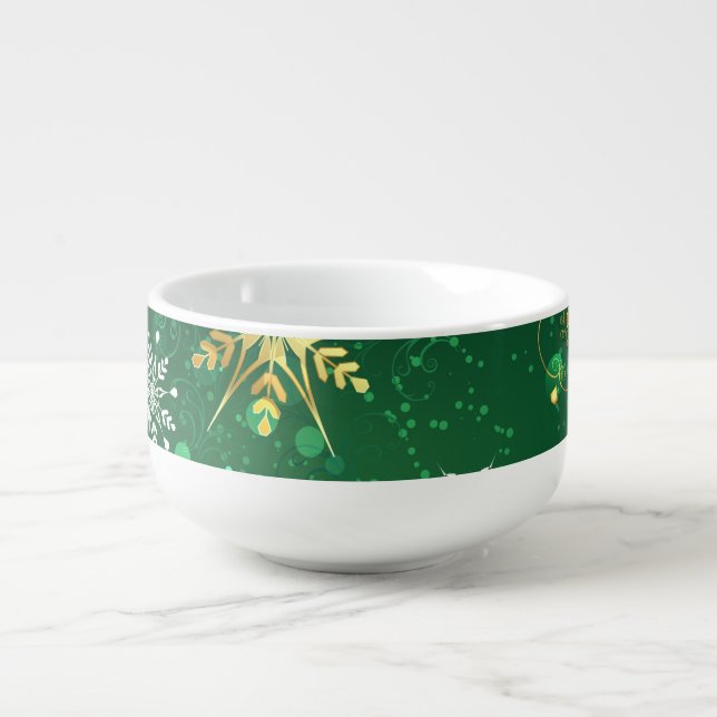 Xmas Golden Snowflakes on Green Background Soup Mug (Front)