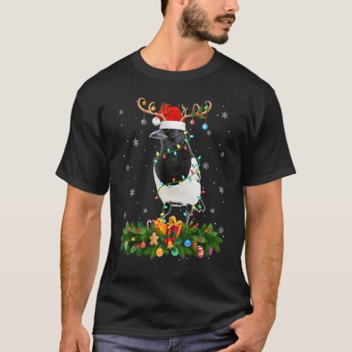 Xmas Holiday Reindeer Hat Santa Magpie Bird Christ T_Shirt