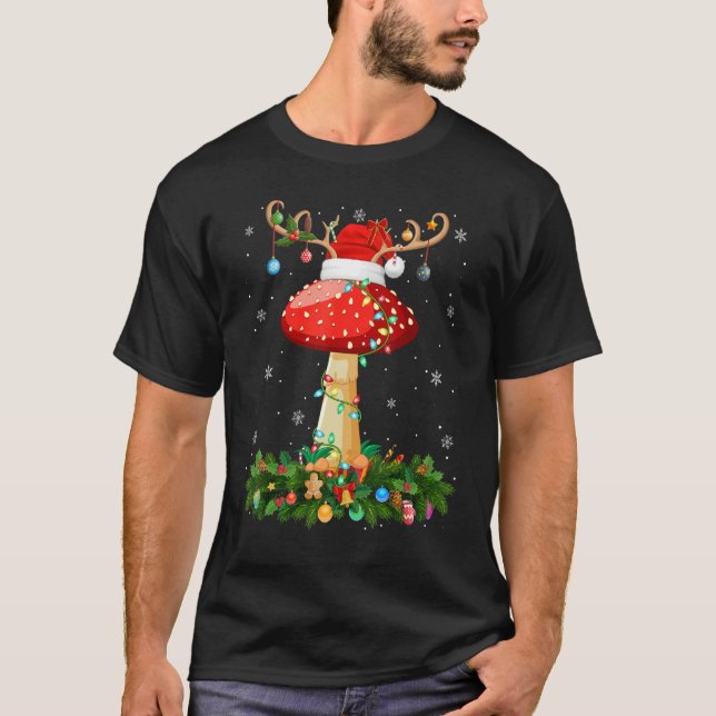 Xmas Holiday Reindeer Hat Santa Mushroom Christmas T-Shirt (Front)