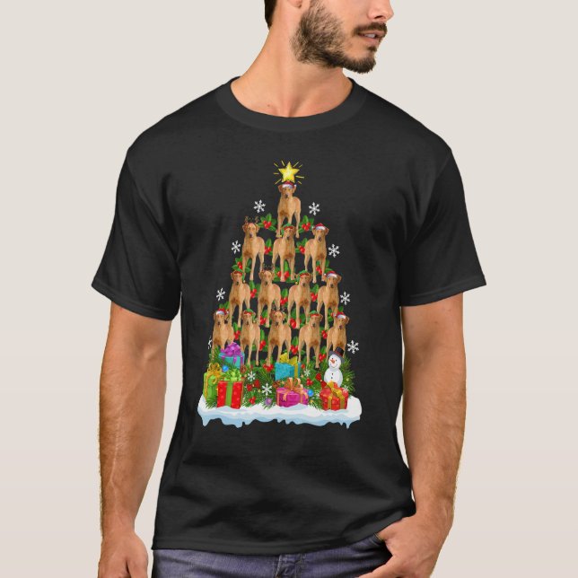 Xmas Light Santa Chesapeake Bay Retriever Dog Chri T-Shirt (Front)