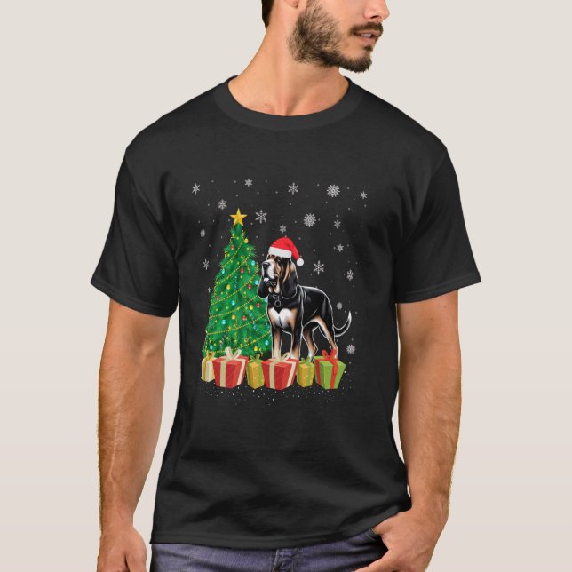 Xmas Tree Lighting Santa Hat Bloodhound Dog Christ T-Shirt (Front)