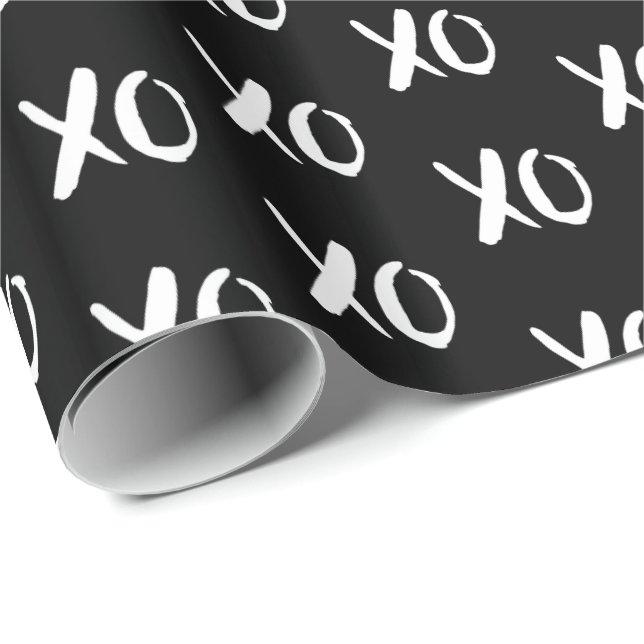 XO XO Hugs and Kisses Wrapping Paper (Roll Corner)