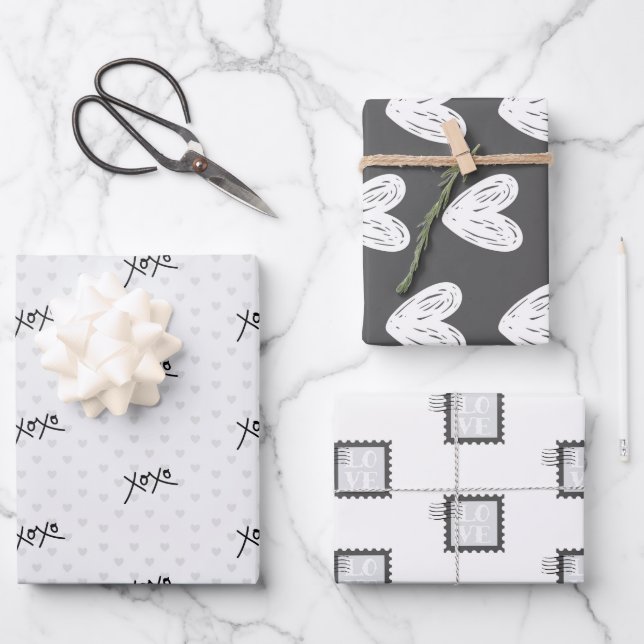 XOXO Black Valentine 19" x 29" Wrapping Paper (Front)
