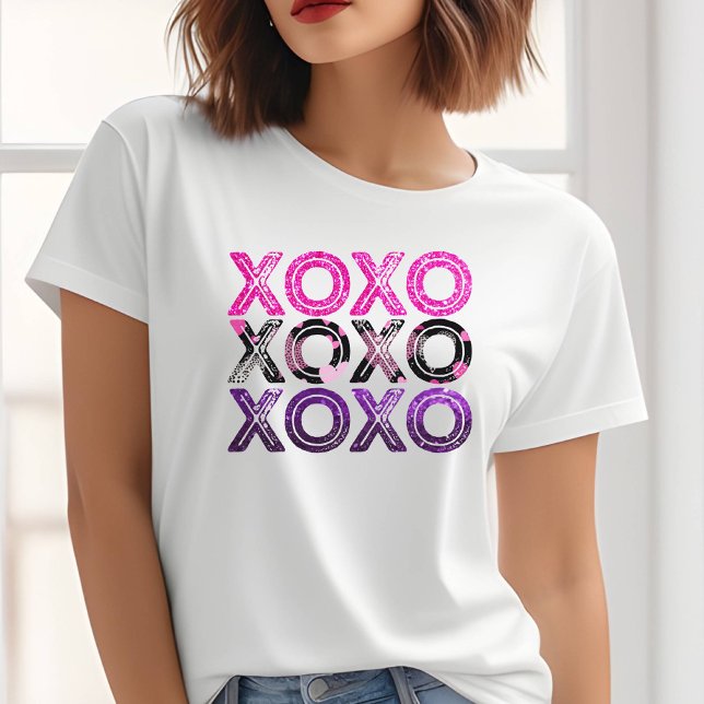 Xoxo Distressed Glitter Valentines Day T-shirt (Creator Uploaded)