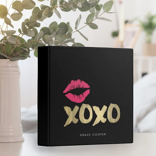 XOXO Faux Gold  Pink Lips  Black 3 Ring Binder