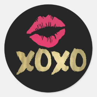 xoxo_faux_gold_pink_lips_black_classic_r