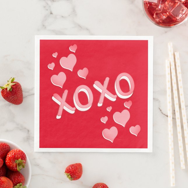 XOXO Pink Hears St Valentine's Day Paper Dinner Napkins (Insitu)
