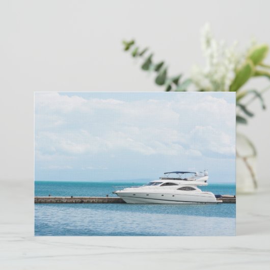 Yacht at mooring (Standing Front)